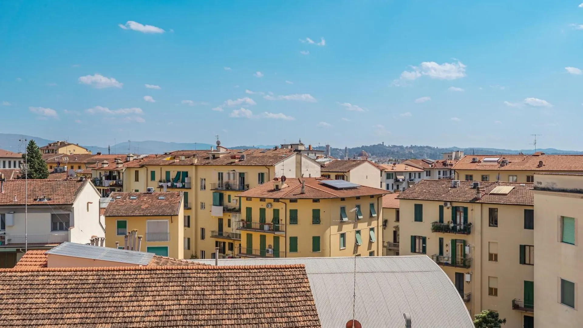 Moderno Quadrilocale, Ultimo Piano Apartment Florence Italy